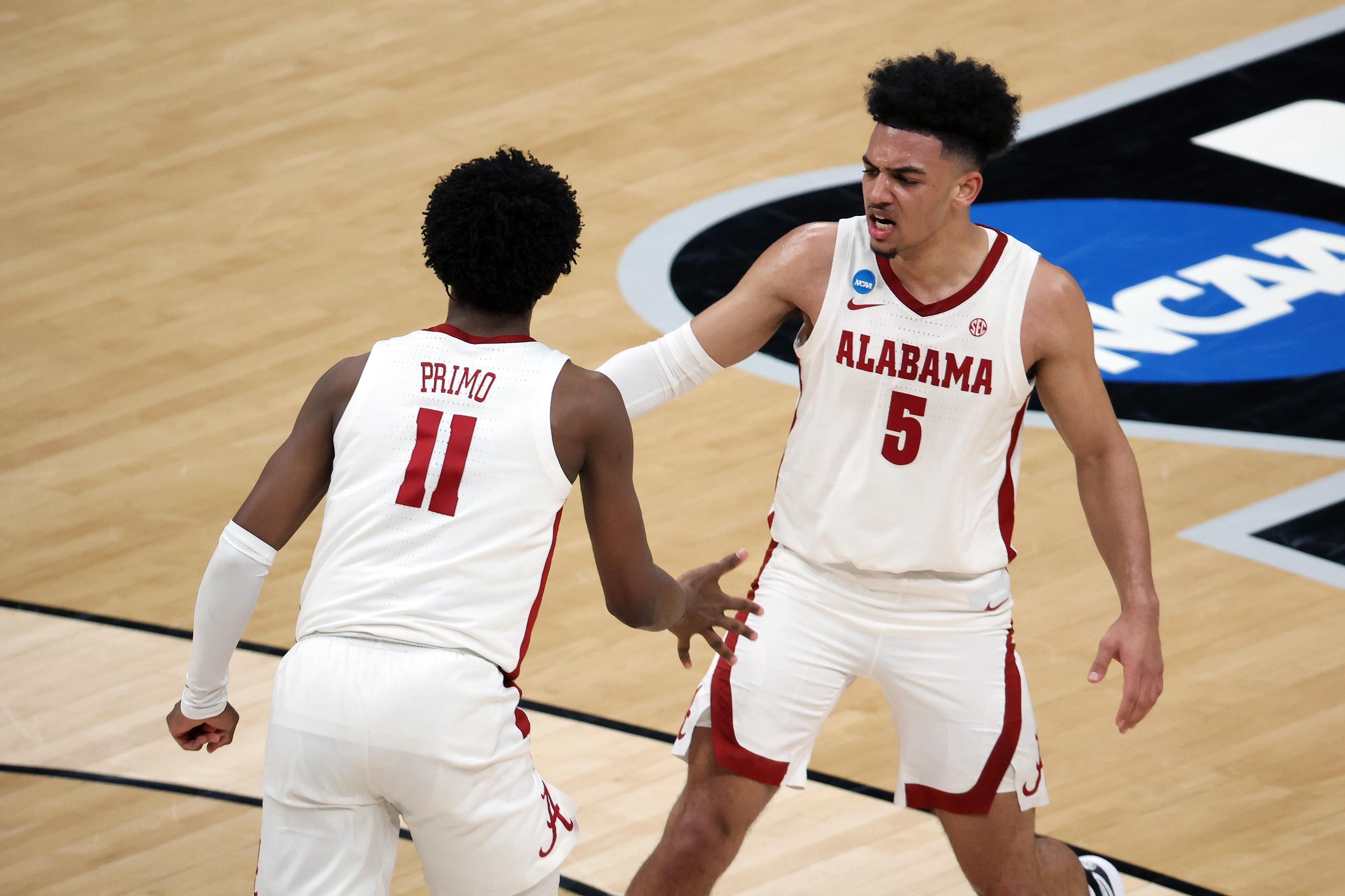 Alabama went 16-2 in the SEC last season.