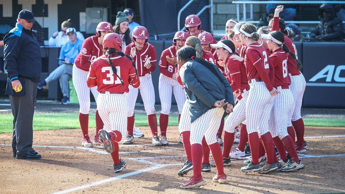 alabama softball makes 17-0 statement win