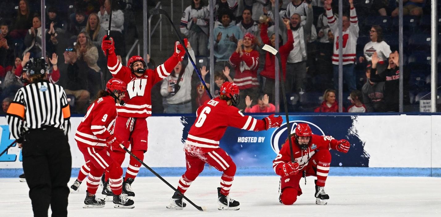Laney Potter scores in the 2026 NC women's hockey championship