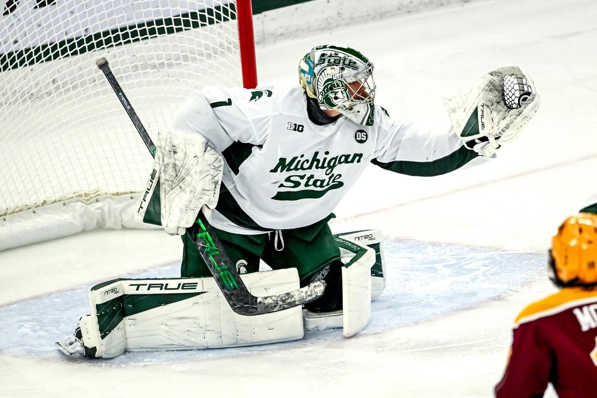 Trey Augustine wins the 2026 Mike Richter Award