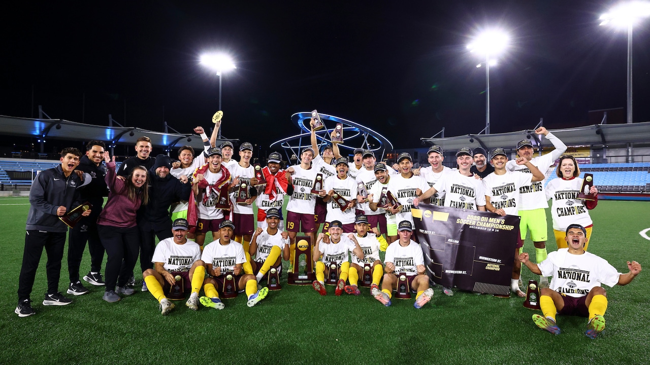 Midwestern State wins the 2025 DII men's soccer championship